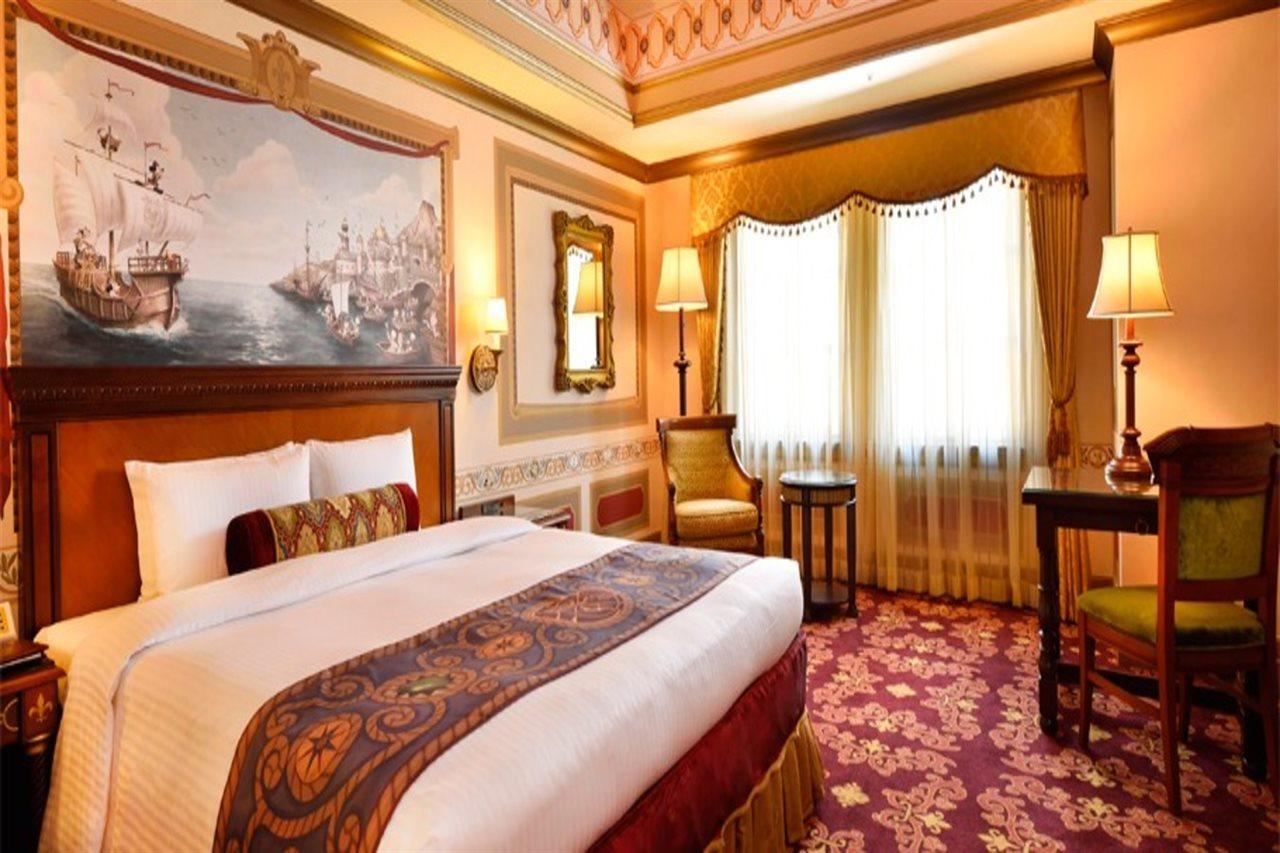 Tokyo Disneysea Hotel Miracosta Чиба Екстериор снимка